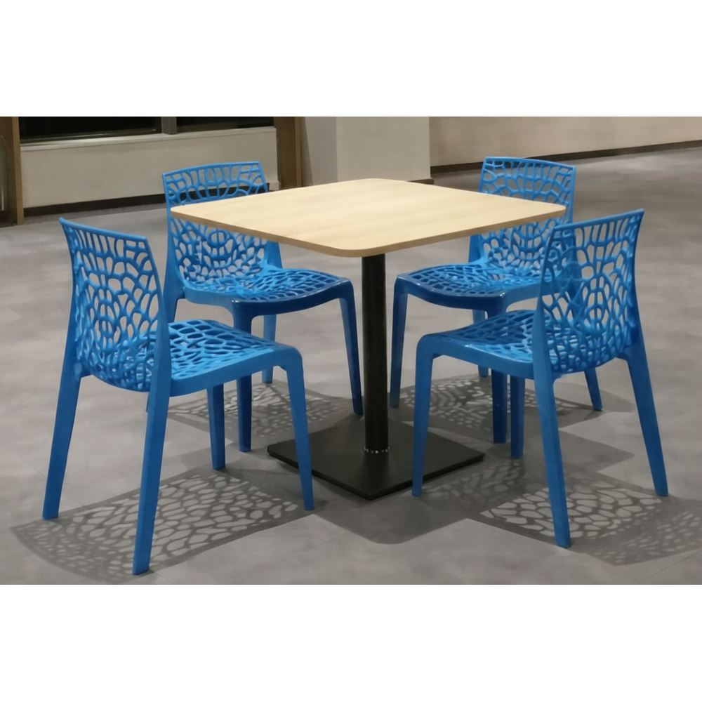 Mesa para Restaurantes com cadeiras Gruvyer
